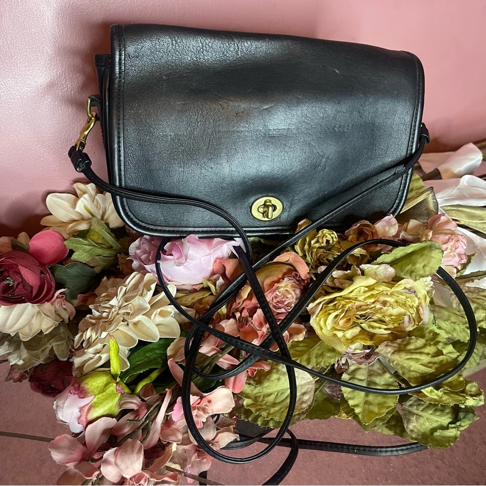 Coach Black Leather Crossbody Bag with Gold-Tone Turnlock